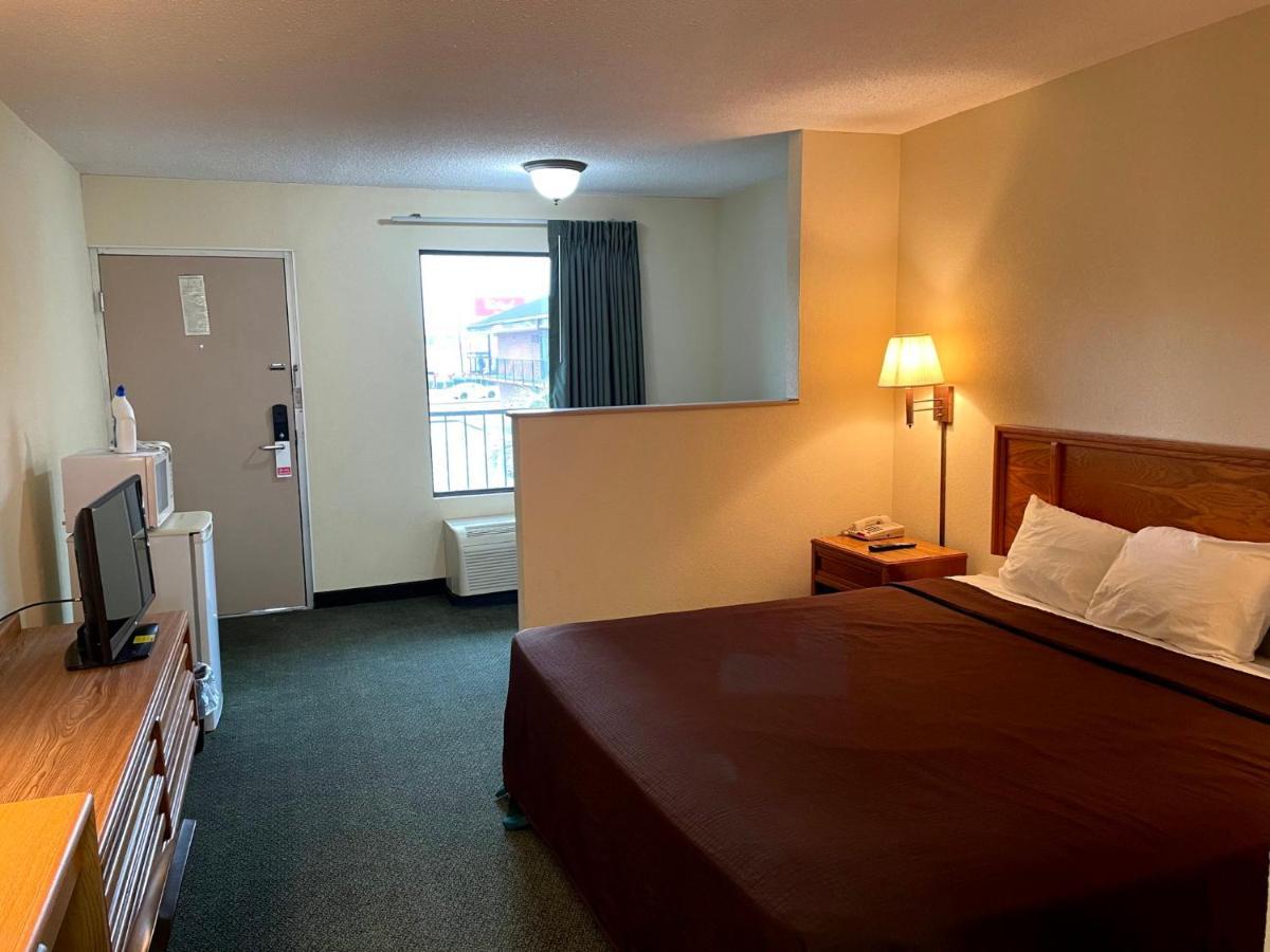 Travelers Inn & Suites Sumter Dış mekan fotoğraf